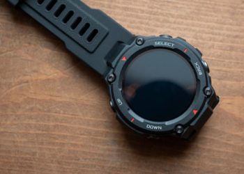 Amazfit T-Rex, Smartwatch “nồi đồng cối đá” đầu tiên của huami, pin 20 ngày